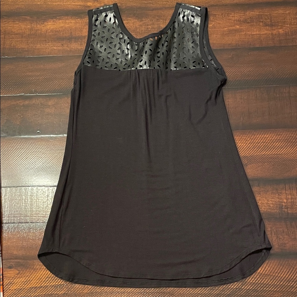 Elegant Black Tank Top with Cutout Detail